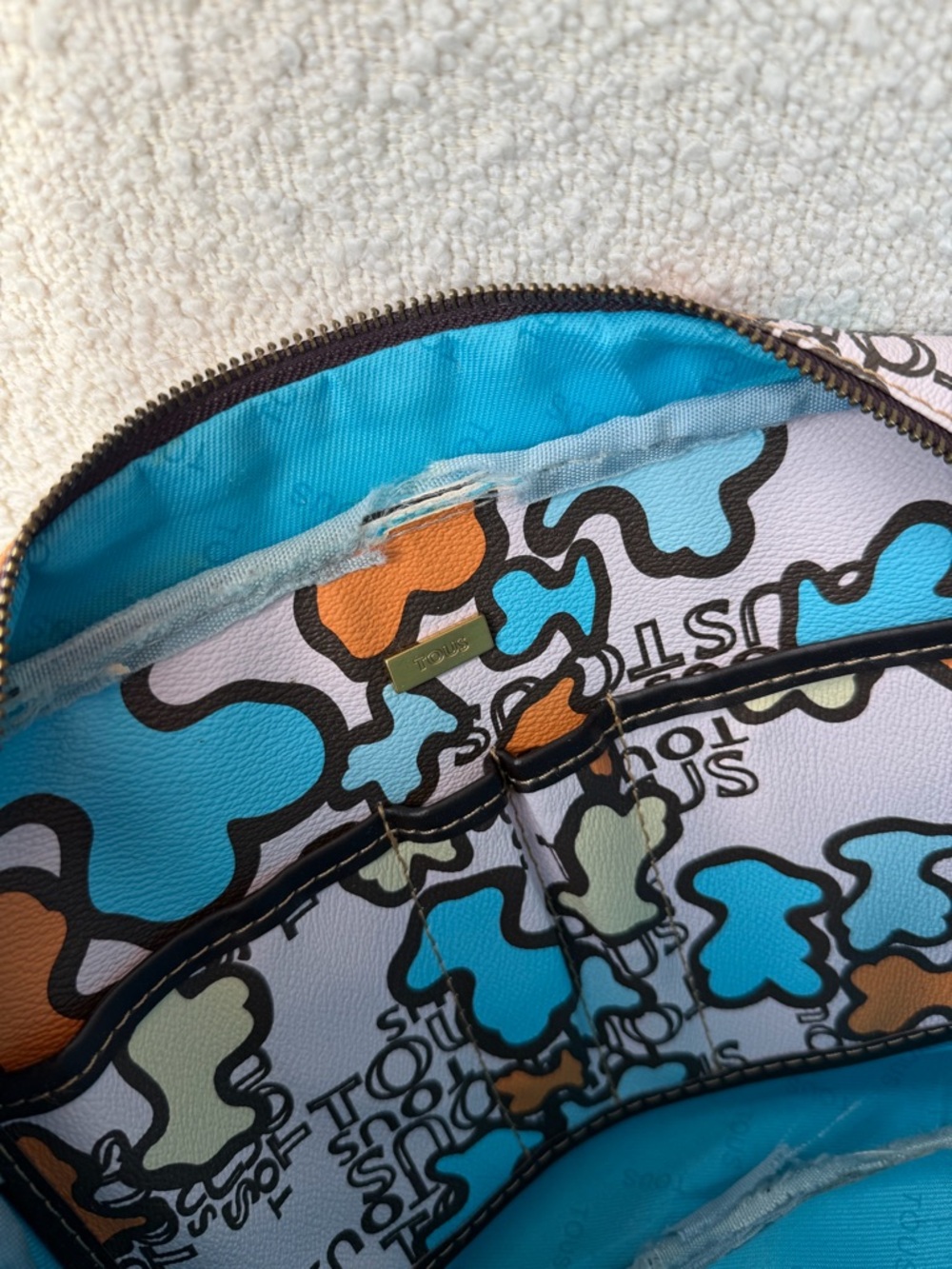 TOUS Kaos Multicolor Teddy Crossbody Bag - Picture 8 of 10